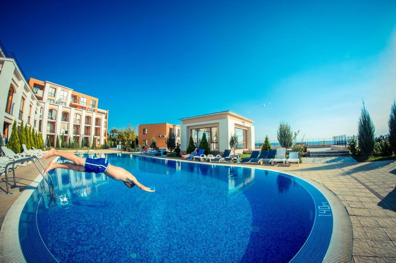 Grand Resort - Imperial Crown Fort Club - Prestige Apartments Burgas-provinsen Eksteriør bilde