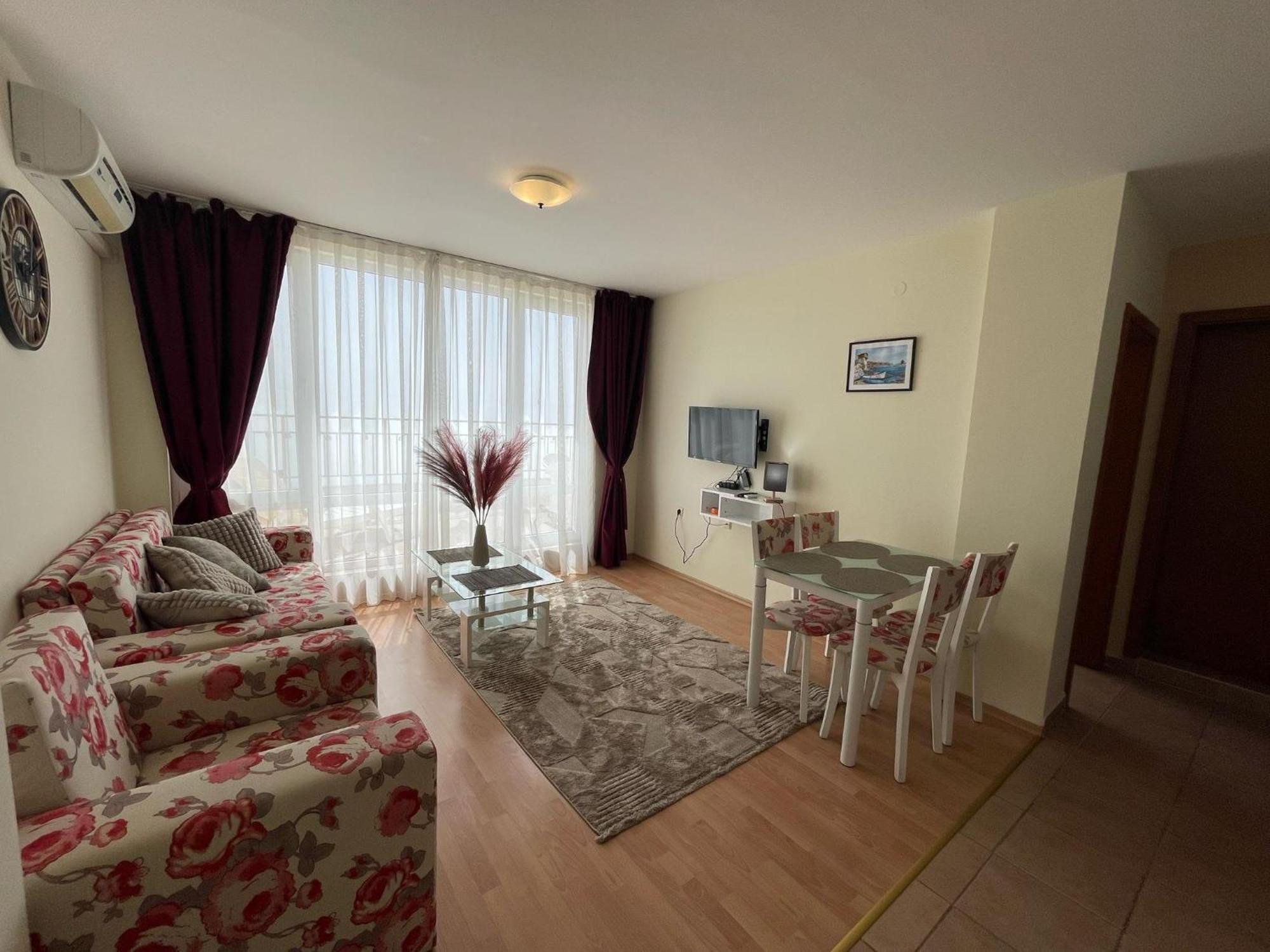 Grand Resort - Imperial Crown Fort Club - Prestige Apartments Burgas-provinsen Rom bilde